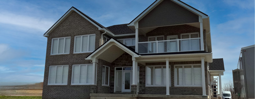 image of a beautiful new construction home on Saint Clair Parkway completed by Aurora Exteriors Inc.